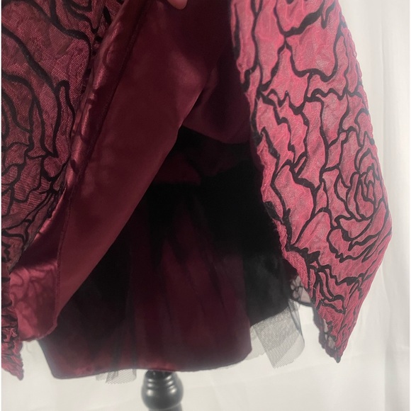 B Darlin fit and flare magenta black short dress floral print, Large,NWT - Picture 9 of 10